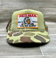Red Man Golden on Solid Front Camo Rope Hat display picture 1